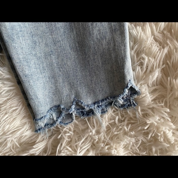 Abercrombie 'Simone' High Rise Ankle Jean - Picture 9 of 10